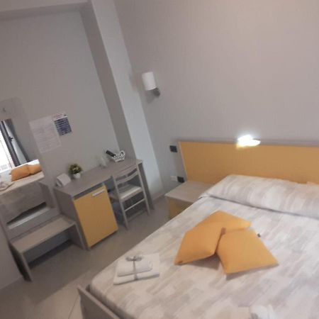 Affittacamere Borgata Marina Roseto Capo Spulico Kültér fotó