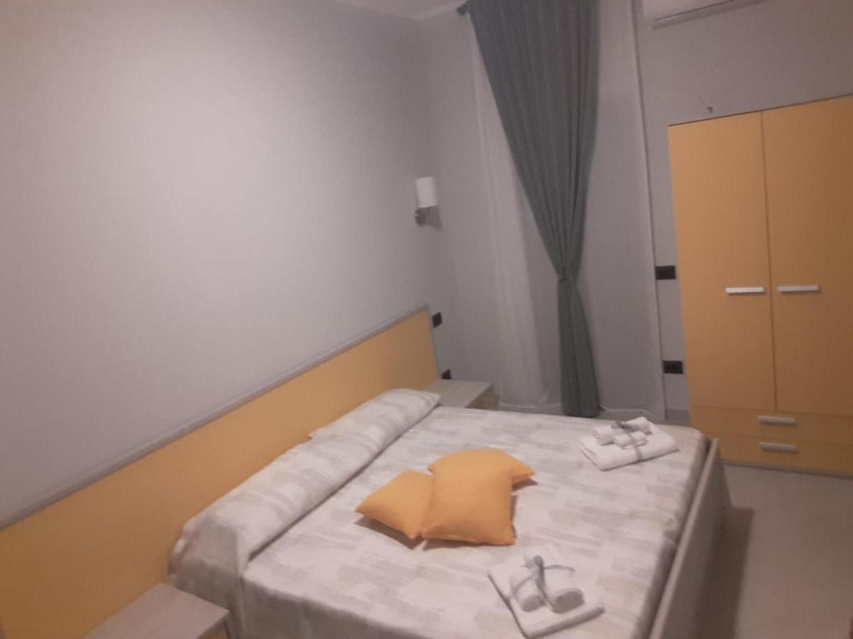 Affittacamere Borgata Marina Roseto Capo Spulico Kültér fotó