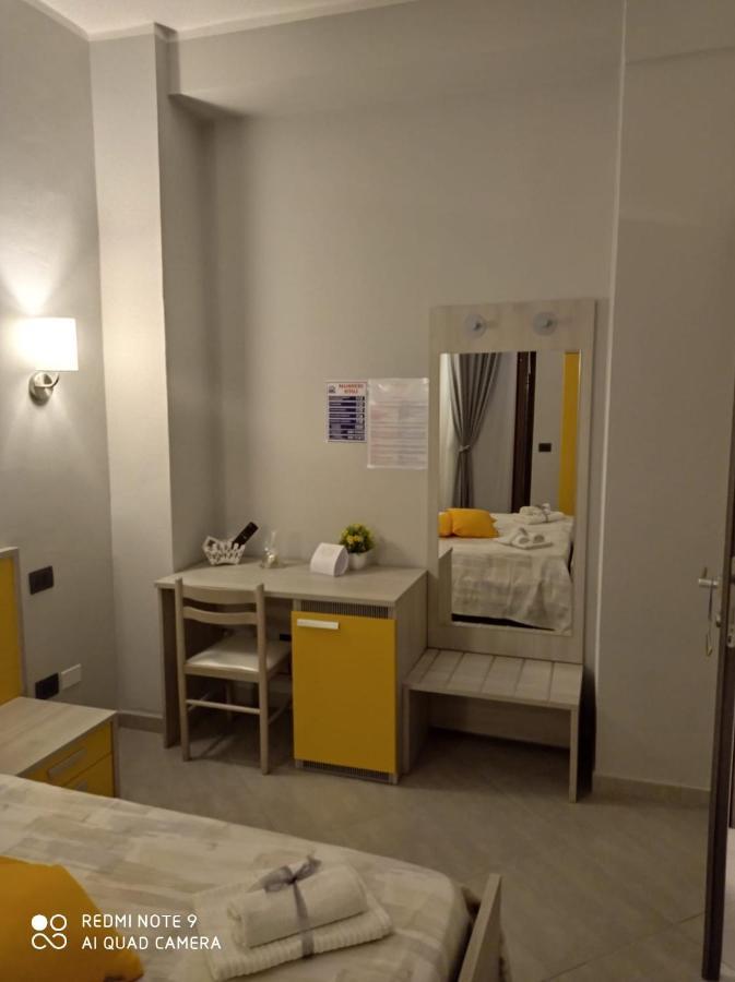 Affittacamere Borgata Marina Roseto Capo Spulico Kültér fotó